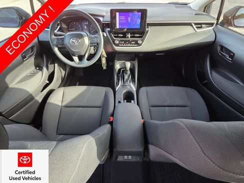 Used 2024 Toyota Corolla LE FWD image 4