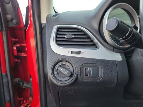 Used 2013 Dodge Journey Crew image 20