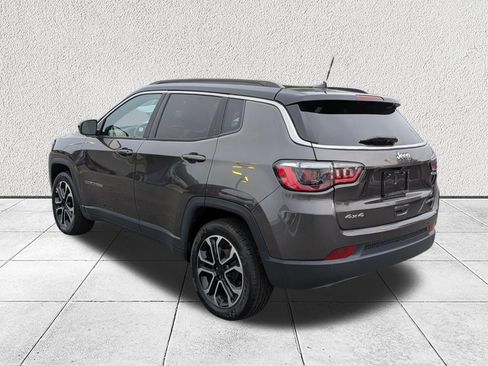 Used 2024 Jeep Compass Limited AWD/4WD image 5