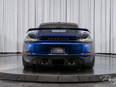 Used 2020 Porsche 718 Cayman GT4 image 14