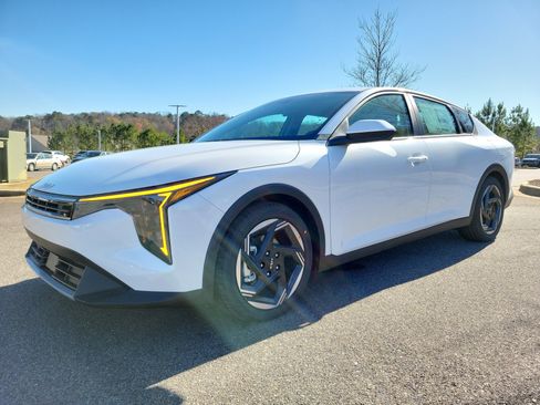 New 2025 Kia K4 EX image 21