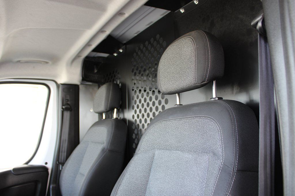 Used 2025 RAM ProMaster 2500 w/ U-Haul Equipment Group FWD image 21