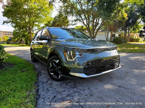 Used 2023 Kia Niro Wind FWD image 20
