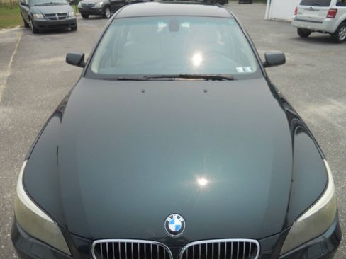Used 2008 BMW 528i Sedan w/ Premium Pkg RWD image 4