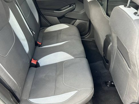 Used 2017 Ford Focus ST FWD image 12