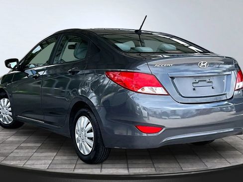 Used 2017 Hyundai Accent SE FWD image 4