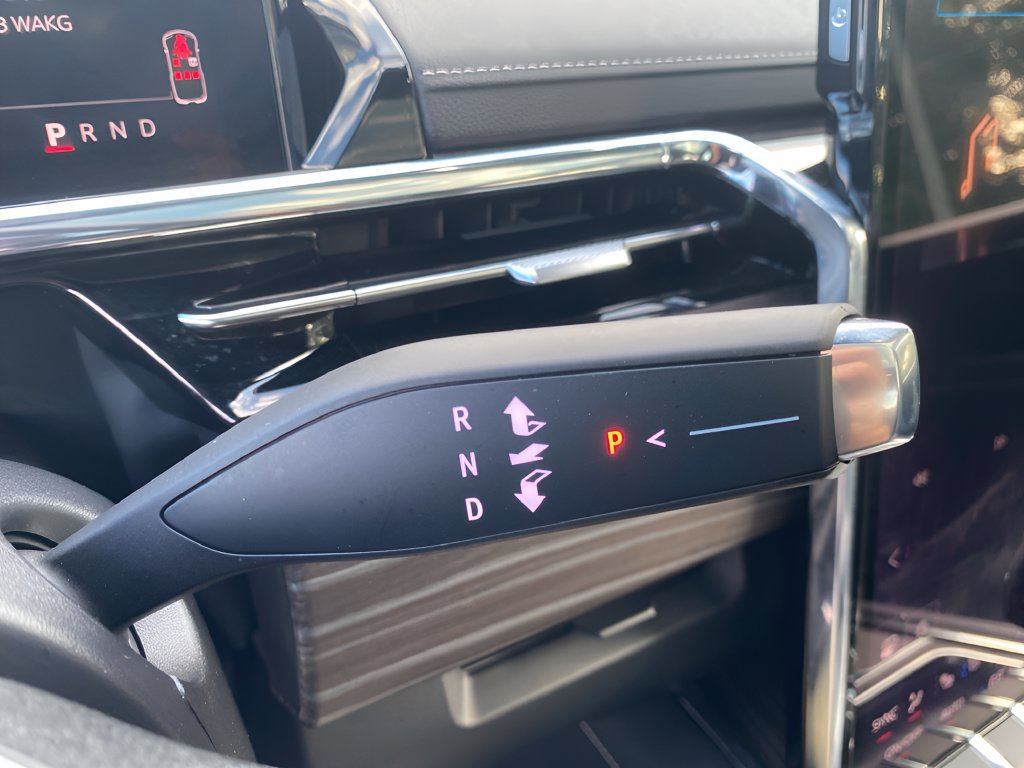 Used 2025 GMC Sierra EV Denali AWD/4WD image 24