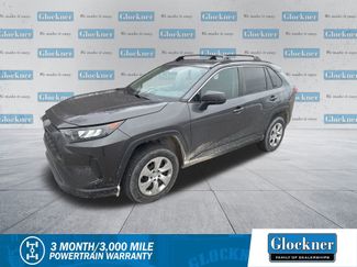 Used 2021 Toyota RAV4 LE video 1