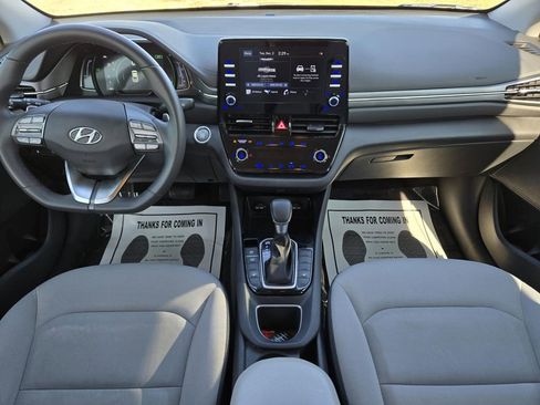 Used 2021 Hyundai Ioniq SE image 24