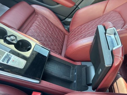 Used 2021 Audi S6 Premium Plus w/ S Sport Package AWD/4WD image 27