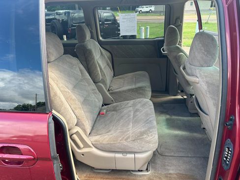 Used 2004 Honda Odyssey EX image 11