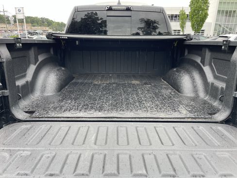 Used 2024 RAM 1500 Limited AWD/4WD image 27