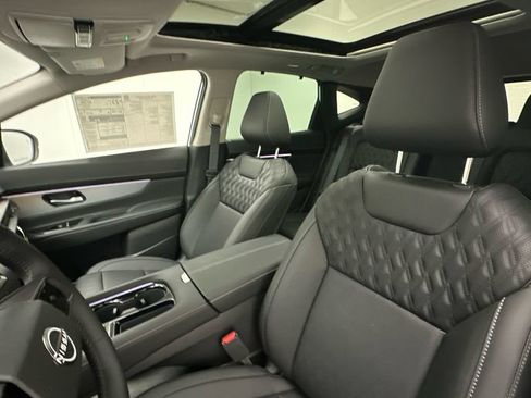 New 2026 Nissan Murano Platinum w/ Cargo Package AWD/4WD image 9