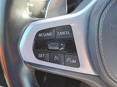 Used 2022 BMW X5 xDrive45e w/ M Sport Package image 23