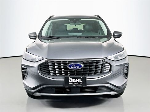 New 2026 Ford Escape SE FWD image 2
