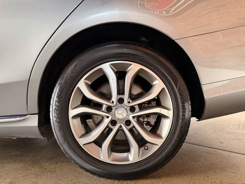 Used 2016 Mercedes-Benz C 300 4MATIC Sedan image 6