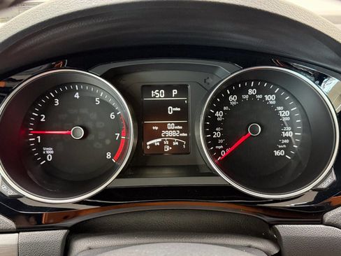 Used 2016 Volkswagen Jetta Sport image 76