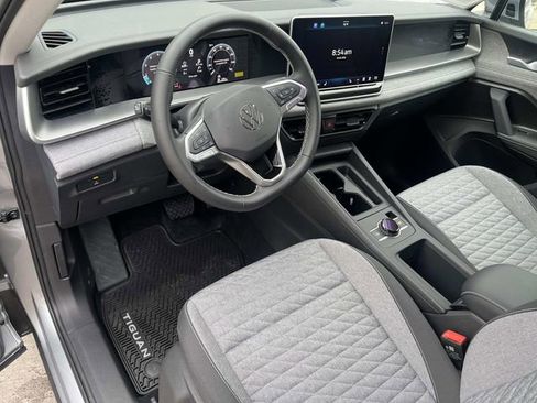 New 2026 Volkswagen Tiguan S FWD image 13