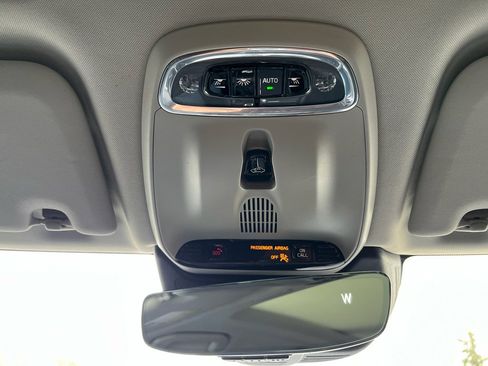 Used 2020 Volvo XC60 T6 Momentum image 24