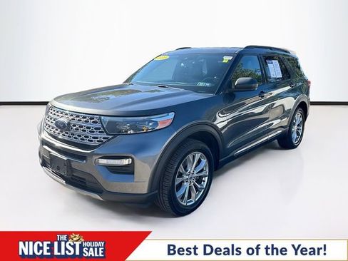 Used 2020 Ford Explorer XLT w/ Equipment Group 202A image 3