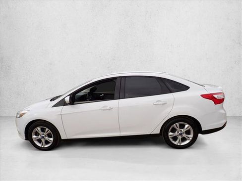 Used 2013 Ford Focus SE image 2