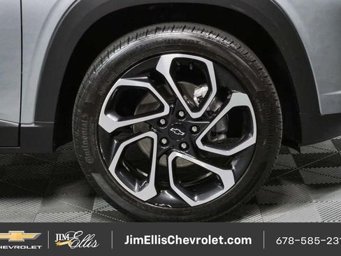 Certified 2026 Chevrolet Trax RS w/ Driver Confidence Package FWD image 33