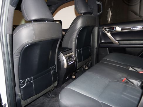 Used 2021 Lexus GX 460 Premium w/ Premium Package AWD/4WD image 55