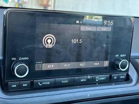 Used 2025 Honda Accord SE image 16