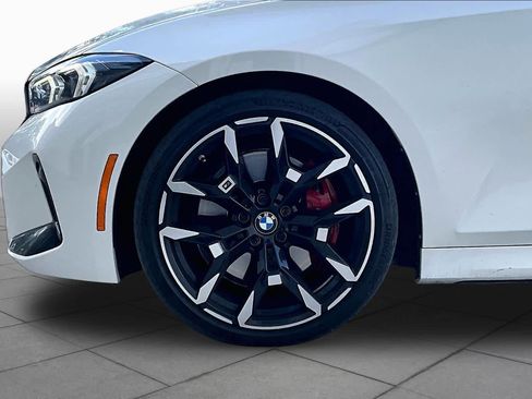 Used 2025 BMW M340i w/ Premium Package RWD image 9