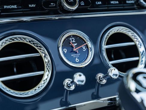 Used 2025 Bentley Continental GT Speed image 41