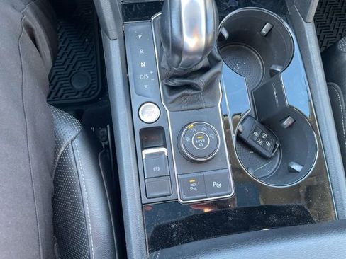 Used 2019 Volkswagen Atlas SEL Premium AWD/4WD image 14