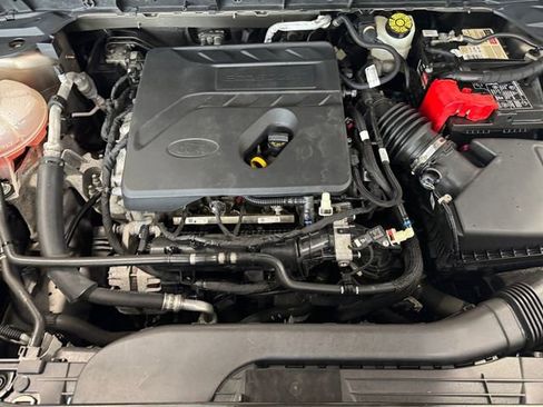 Used 2020 Ford Escape SE image 6