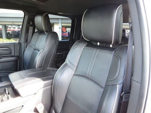 Used 2023 RAM 3500 Limited image 25