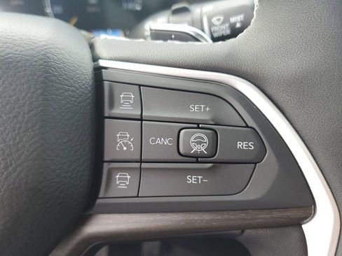 New 2026 Jeep Grand Cherokee L Limited image 33