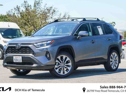 Used 2022 Toyota RAV4 XLE Premium FWD image 1