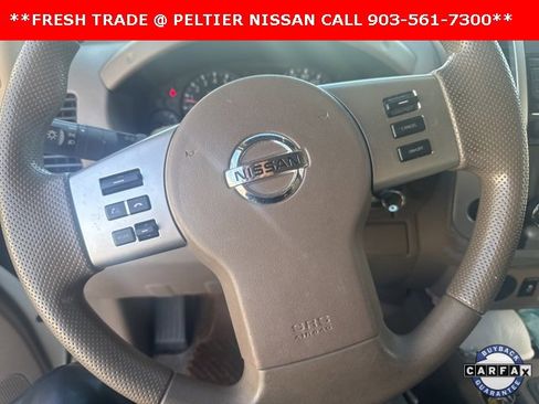 Certified 2017 Nissan Frontier SV image 9