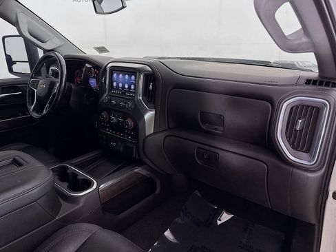 Used 2020 Chevrolet Silverado 3500 LTZ w/ LTZ Plus Package image 29