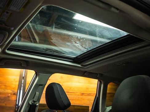 Used 2022 Subaru Forester Premium image 26