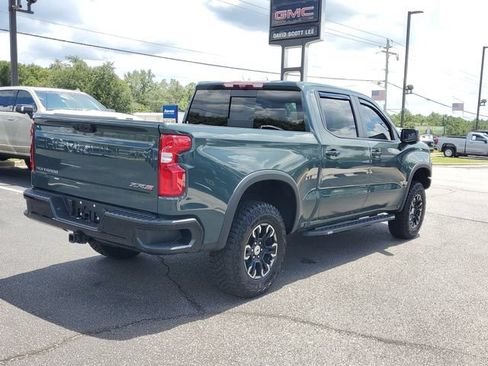 Used 2025 Chevrolet Silverado 1500 ZR2 w/ Technology Package AWD/4WD image 4