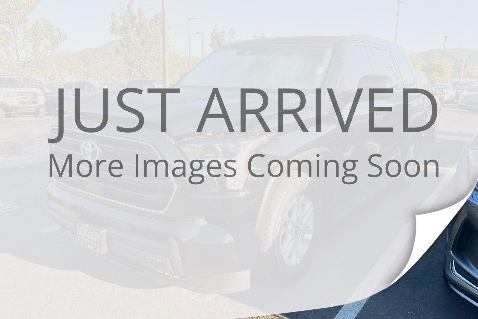 Used 2023 Toyota Sequoia SR5 w/ SR5 Premium Package AWD/4WD image 3