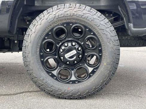Used 2024 Ford F350 Lariat w/ Lariat Ultimate Package image 11