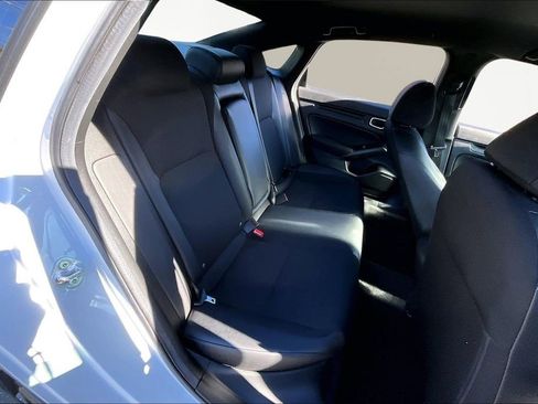 Certified 2025 Honda Civic Sport image 17