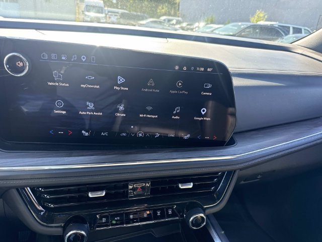 Used 2025 Chevrolet Tahoe LT AWD/4WD image 23