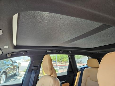 Used 2022 Volvo XC60 B5 Inscription w/ Advanced Package FWD image 16