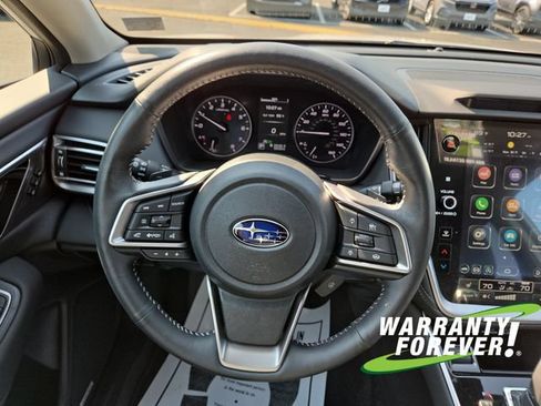Used 2025 Subaru Outback Limited AWD/4WD image 9