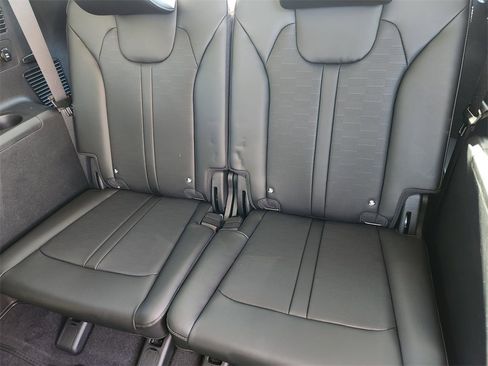 New 2026 Kia Sorento S image 21