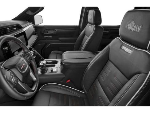 Used 2022 GMC Sierra 1500 AT4X image 12
