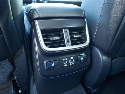 Certified 2025 Subaru Outback Limited AWD/4WD image 12