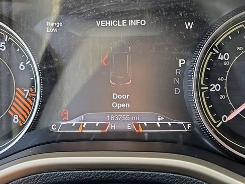 Used 2014 Jeep Cherokee Limited AWD/4WD image 21