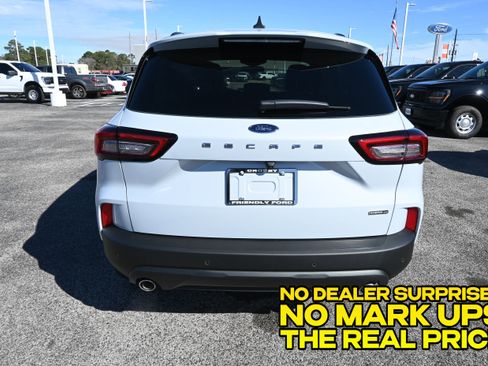 New 2026 Ford Escape ST-Line Select w/ Tech Pack #1 AWD/4WD image 4
